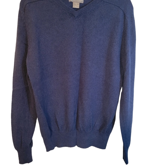 Daniel Cremieux Signature 100% Cashmere Sweater in Royal Blue, Size Medium - Picture 2 of 6